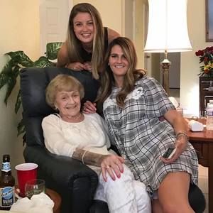 Meet your Posher, Catie